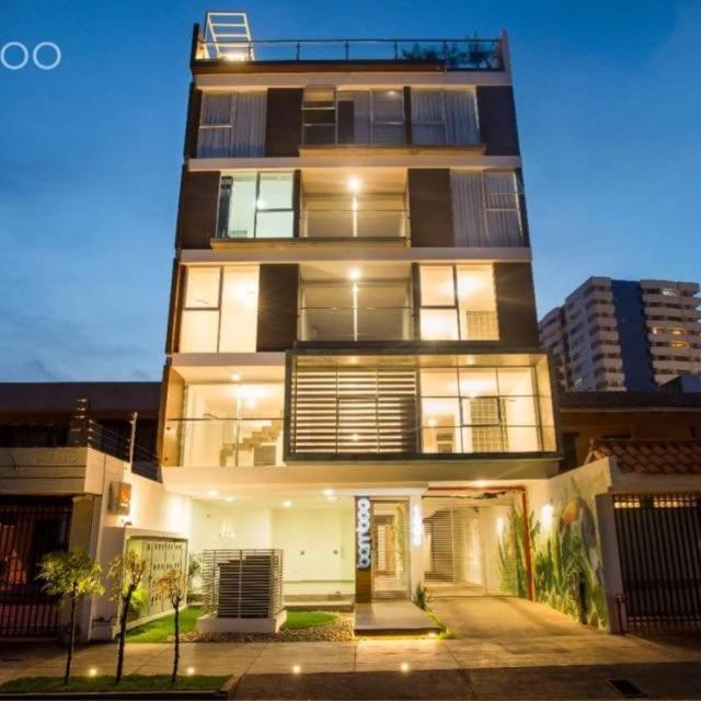 Bamboo Apartamento Monoambiente-Frente A Mall Ventura Santa Cruz de La Sierra Eksteriør bilde